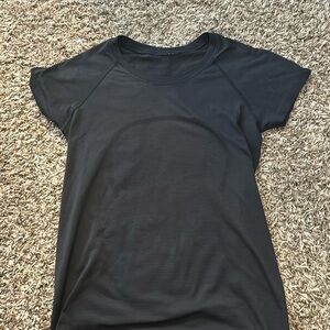 lululemon black swiftly top